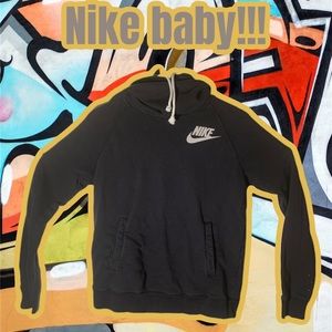 Nike “Chimney Collar” Hoodie SML